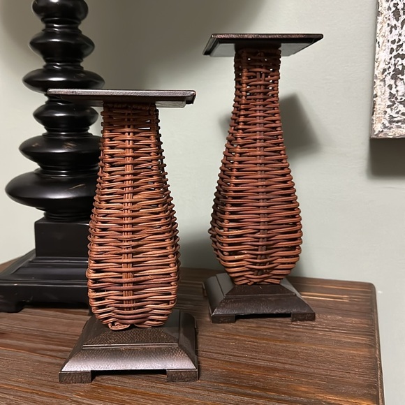 PartyLite Island Escape Pillar Holders - Picture 3 of 12